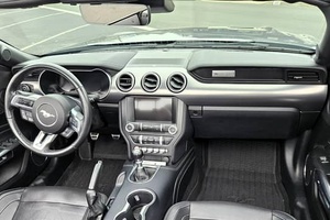 Voiture d'occasion en parfait état, <span class=keywords><strong>Ford</strong></span> <span class=keywords><strong>Mustang</strong></span> GT Premium Cabriolet 2021, livraison mondiale - Product Image 2