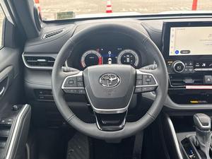 (H&S) Toyota Highlander 2026 d'occasion - Product Image 3