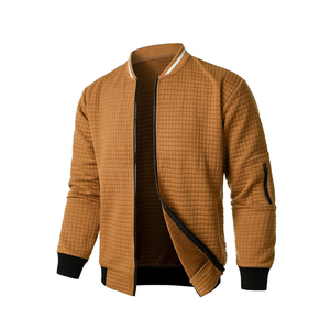 Veste de baseball streetwear personnalisée OEM pour homme, à col montant, à capuche, à manches longues, avec broderie chenille et patchs, couleur unie - Product Image 1