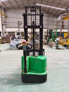 Équipement de levage de chariot élévateur de capacité élevée d'entrepôt résistant industriel de plein empileur électrique durable - Product Image 2