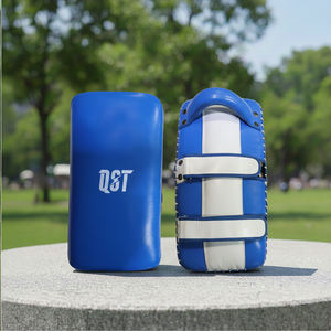 แผ่นรองต่อยมวยไทยคุณภาพพรีเมียม QST International 2 ชิ้น อุปกรณ์ฝึกซ้อมศิลปะการต่อสู้ หนัง PU PVC ระดับอัลติเมท - Product Image 5