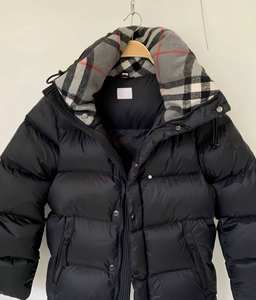 Veste d'hiver unisexe pour l'extérieur, nouvelle veste matelassée à capuche tendance avec logo sur le devant, épaisse, imperméable, coupe-vent, de haute qualité - Product Image 1