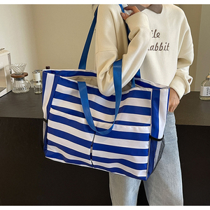 กระเป๋าช้อปปิ้งผ้าใบแบบลำลองลายทางสีดำและสีขาวกระเป๋าสะพายไหล่ขนาดใหญ่กระเป๋าชายหาดมีกระเป๋าด้านนอก - Product Image 2