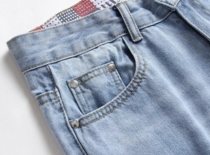 กางเกงยีนส์ผู้ชายผ้าฝ้ายแท้ขาตรงสีฟ้าอ่อนสไตล์ฮิปฮอป - Product Image 5