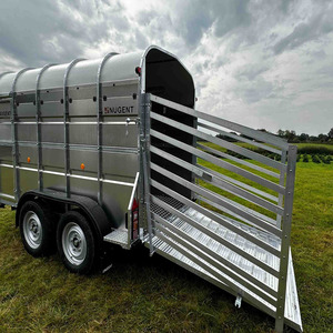 Remolque para Caballos y Ganado de 12' x 5'8" con Rampa, Capacidad de 4500 lb para Caballos y Otros Animales - Product Image 1