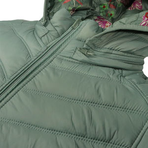 Premium Quality Solid <b>Colour</b> Knitted Waterproof Breathable Fabric Puffer Jacket Women Custom Logo Polyester Filling Plus Size - Product Image 6