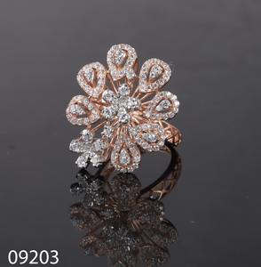 แหวนหมั้นเพชรแล็บโกรว์ทองคำแท้ 14k คุณภาพพรีเมียมสำหรับผู้หญิง ทรงบริลเลียนท์คัททันสมัย เหมาะสำหรับโอกาสโรแมนติก - Product Image 1