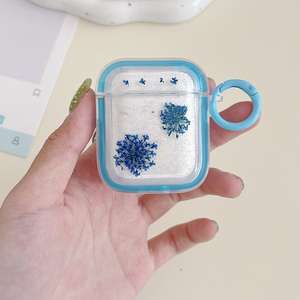 Funda Protectora de Lujo para Auriculares, Diseño de Flores Secas, TPU, Resistente a Impactos, para 2 Auriculares Intrauditivos, 12 Colores - Product Image 1