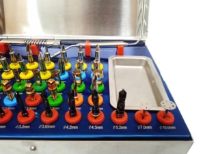 Kit d'implant dentaire universel 50 pièces de meilleure qualité Kit de forets coniques à compression pour extenseur d'os Kit universel d'implant dentaire - Product Image 4