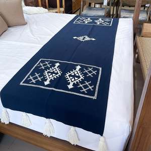 Cubrecama de Algodón Tejido para Dormitorio y Uso Hotelero - Product Image 1