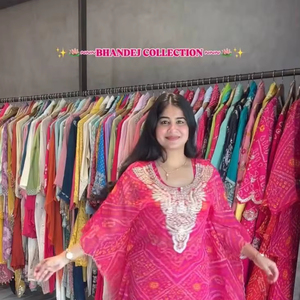 Ropa de fiesta de diseñador Faux Georgette Impresión digital con secuencia bordada Work & Fancy Latkan Kaftan Top con Choli & Sharara - Product Image 4