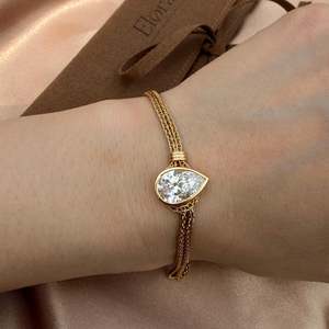 Bracelet en diamant de culture, taille poire, design inspiré de la foi - Product Image 4