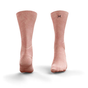 Chaussettes de sport personnalisées sublimées à haute adhérence en coton, genouillères, prix bas, respirantes, antidérapantes pour le basketball, le yoga, les sports quotidiens - Product Image 4
