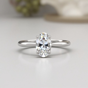 Anillo de Compromiso Oval de Oro Sólido, Joyería Fina de Rodio de 14K y 18K Personalizada, 4 Clavijas - Product Image 1