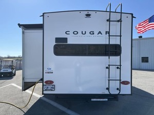 Nuevo K-e-y-s-t-o-n-e C-o-u-g-a-r 23MLE 2025 listo para la venta - Product Image 2