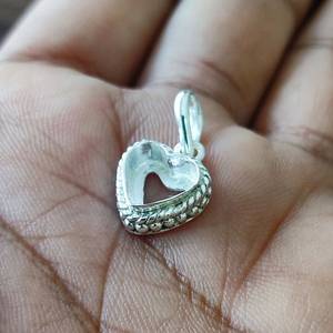 Colgante de Corazón de Plata de Ley 925 Maciza 2026, Cuentas de Bisel para Joyería DIY, Suministros en Blanco para Fabricación de Joyería, Dijes al por Mayor de 10x10mm - Product Image 5