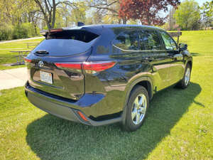 Voiture d'occasion de qualité abordable, Toyota Highlander 2021, conduite à gauche - Product Image 3