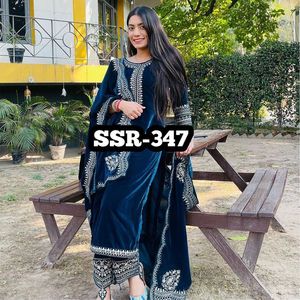Salwar Kameez en velours de viscose spécial Eid Ramzan, prêt à porter et personnalisable, Kurta pakistanais droit avec pantalon - Product Image 3
