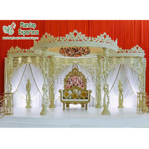 Impresionante Mandap Redondo de Madera para Bodas en Londres, Decoración de Mandap de Madera Maharani Lotus, Mandap de Madera de Loto para Bodas Indias en el Reino Unido - Product Image 1
