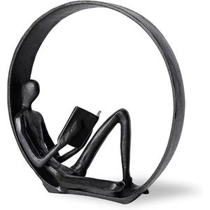 Sculptures de hommes en métal lisant un livre, représentant la sagesse et la puissance silencieuse de la connaissance, exprimées à travers un design artistique raffiné. - Product Image 2