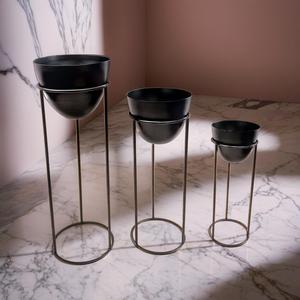 <b>Small</b> Size Modern Metal <b>Planter</b> with Stand Table Type - Product Image 2