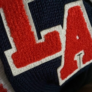 Suéteres Personalizados de Moda con Cuello en V, Tejidos en 100% Algodón, Suéteres Personalizados para Universidad y Colegio, Cárdigans - Product Image 3