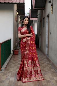 Welltex Bandhej Silk Saree Kalash-マルーンモデル豊富なPallu Matkaボーダーザリ織り女性用オリジナルインドパキスタンデザイン - Product Image 3