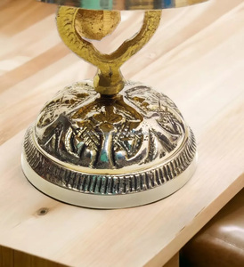 กระดิ่งโต๊ะโรงแรมวินเทจรุ่นทองเหลืองสำเร็จรูปแวววาวสำหรับแผนกต้อนรับบริการออกแบบเองของขวัญคริสต์มาส - Product Image 2
