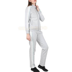 Vente en gros de survêtements pour femmes dernière conception Service OEM Modèle solide Style décontracté Fabriqué au Pakistan Saison d'hiver à vendre - Product Image 4