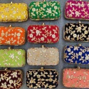 คลัทช์โลหะปักสำหรับงานแต่งงานอินเดียกระเป๋าถือ Diwali สำหรับเพื่อนเจ้าสาว haldi mehendi Sangeet ปาร์ตี้ของขวัญวันขอบคุณพระเจ้า - Product Image 2