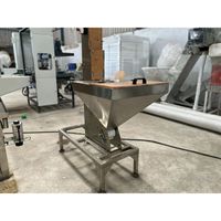 Machine de remplissage automatique d'eau PET 1000 ml, électrique 380 V, 1 buse, équipement de production de boissons, haute productivité