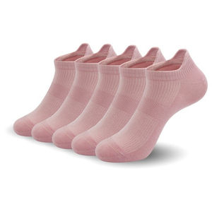 Chaussettes de Pilates pour femmes, personnalisées, en gros, logo personnalisé, coton épais, antidérapantes, respirantes, chaussettes de sport à hauteur de la cheville - Product Image 3