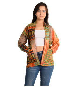 Chaquetas de retazos hechas a mano Chaqueta de invierno de algodón indio Abrigo vintage Estilo bohemio Chaqueta corta acolchada cálida con 2 bolsillos delanteros - Product Image 1