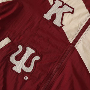 Chaqueta Cortavientos Kapa Alpha Psi con Cremallera Completa, Ligera, para Hermandades y Fraternidades, con Logotipo Personalizado de Letras Griegas - Product Image 3