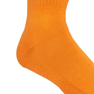 Compre nuevos calcetines casuales de último diseño 100% calcetines casuales de tela de algodón hechos en el mejor material calcetines atléticos casuales 2026 - Product Image 4