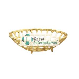 Cuenco con diseño recortado dorado sobre mármol blanco, Frutero de Metal moderno chapado en oro con cuenco para servir de mármol de forma redonda de trabajo elegante - Product Image 5