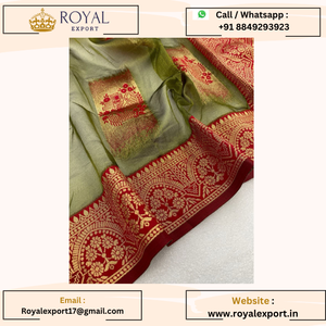 Superbe sari en organza doux Banarasi pur de couleur verte avec chemisier en brocart épais - Product Image 6