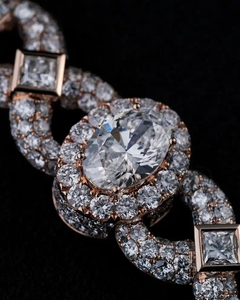 Cadena de Cuello Moderna de Estilo Hip Hop que Muestra un Brillo Inspirado en el Diamante Moissanite para una Moda Urbana Distintiva - Product Image 5