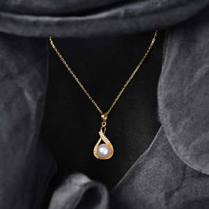 Collar con Colgante de Perla Auténtica Esin Plateado, con Diamantes, Diseño de Gota de Agua, Luna Geométrica y Número, Bañado en Rodio y Oro, para Bodas y Budismo - Product Image 2