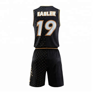 Uniforme de basket-ball pour hommes le plus vendu au Pakistan Nouvel arrivage Techniques imprimées grande taille Bon prix - Product Image 5
