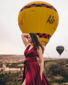 Robe volante longue sans manches avec taille haute et tissu de fitness de décoration imprimée pour la séance photo ou la fête avant le mariage - Product Image 3