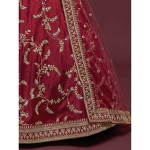 Conjunto de Lehenga Choli de Seda Super Maroon para Boda con Bordado de Hilo, Conjuntos para Mujer - Product Image 4