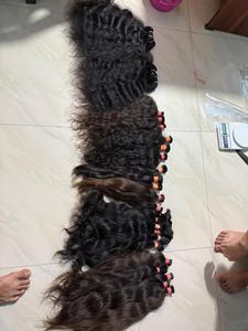 Extensions de cheveux indiens vierges Remy 100% humains de haute qualité, provenant d'un seul donneur, bruts, naturels, soyeux, lisses, ondulés, cuticules alignées - Product Image 4