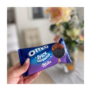 Biscuits sandwich au chocolat Oreo Double Creme Extra Filling, lot de 48x55g, pour les opérateurs de distributeurs automatiques, vente en gros - Product Image 4