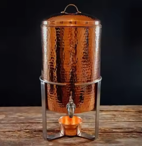 Botella de Agua Ecológica de Cobre Estilo Vintage con Tapa y Acabado Natural para Regalos y Uso Diario - Product Image 5