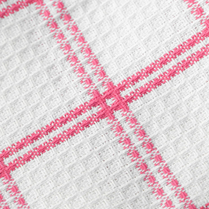Serviette d'été en microfibre à séchage rapide par sublimation avec logo, de qualité supérieure, avec impression personnalisée. - Product Image 6