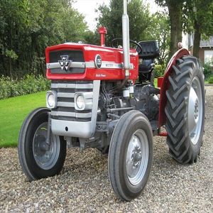 Massey Ferguson รถแทรกเตอร์การเกษตรชุดรถแทรกเตอร์ฟาร์ม135ส่งตรง - Product Image 1