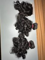 Paquetes de cabello Remy indio 100% cabello humano virgen sin procesar ondulado hinchable suministro al por mayor de extensiones de fábrica