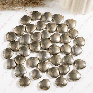 Pirita de Color Gris de Primera Calidad al por Mayor, Corazones de 1 Pulgada para Meditación, Sanación, Decoración y Manualidades - Product Image 3