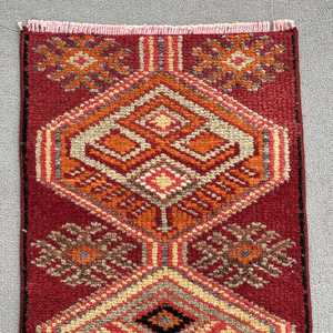 Vintage Turkish Rug 1.3x2.8 ft, <b>Red</b> Small Floral <b>Wool</b> Rug - Product Image 5
